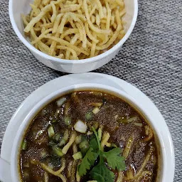 Girivar Kathiyawadi - Best Kathiyawadi Punjabi and Chinese Cuisine Restaurant