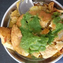 Gita Samosa Center