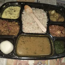 Gofoodieonline - Order Food In train | Food Delivery In Train