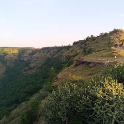 Gogababa Tekdi - Paragliding Smita Holidays