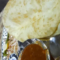 GOGI KE SP.CHOLLE BHATURE (GOGI DA DHABA)