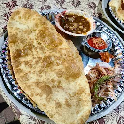 GOGI KE SP.CHOLLE BHATURE (GOGI DA DHABA)