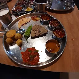 Gokuliyu Kathiyawadi Restaurant
