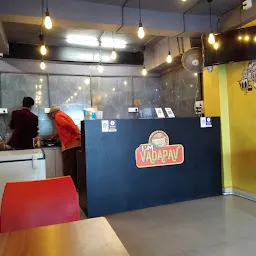 Goli Vada Pav