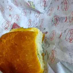 Goli Vada Pav No 1 Porur