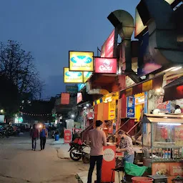 Goli vada pav no1