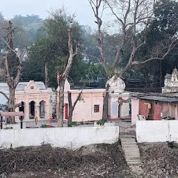 Gomti Ghat