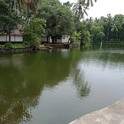 Gomukham Shiva Temple - Hindu temple - Purathur - Kerala | Yappe.in