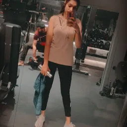 GOOD SHAPE (Health & Fitness Studio)