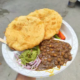 Gopal Ji Chole Bhature