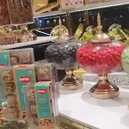 Lyallpur Sweets