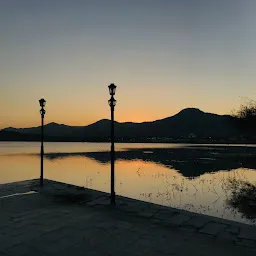 Goverdhan Sagar Boat