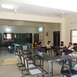 Govt. Girls College, Dhar (M.P.) 454001