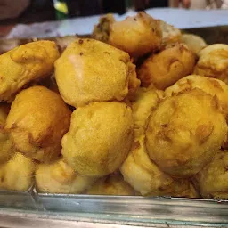 Graduate Vadapav (Waghodiya)