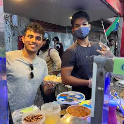 Graduated panipuri wala