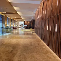 Grand Hyatt Mumbai Hotel & Residences