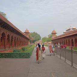Great Gate Taj Mahal