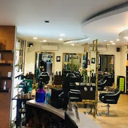 Green Trends Unisex Hair & Style Salon