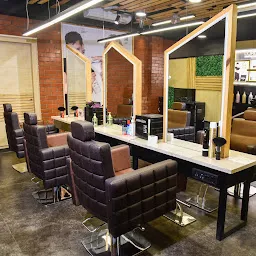 Green Trends Unisex Hair & Style Salon