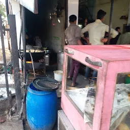 Guddu Bhai Kachori Wala