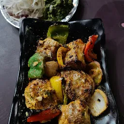 Gulshan Fish and Chicken Corner