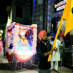 Gurudwara Daliganj, LUCKNOW