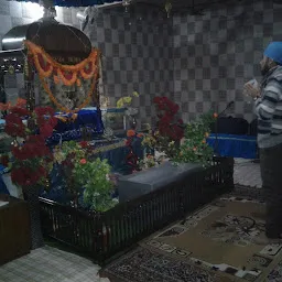 Gurudwara Daliganj, LUCKNOW