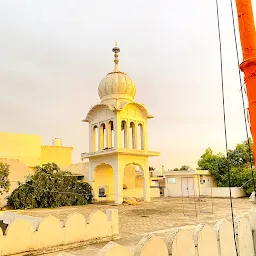 Gurudwara sangatsar,hira mahal