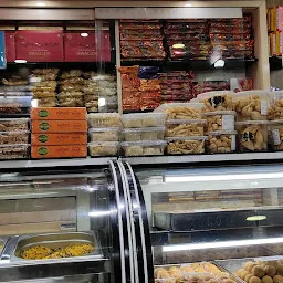 Gwalior Gajak sweets & namkeen