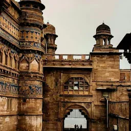 Gwalior Travel Services / Taxi Services in Gwalior / Car hire in Gwalior/ Taxi services / car rental Gwalior