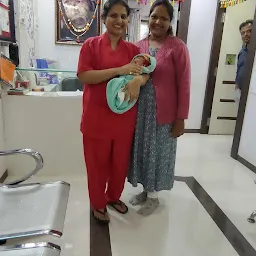 Gynaecologist In Nashik | Infertility Treatment And Garbh Sanskar In Nashik | Dr.Avhad Hospital-Dr. Swapnanjali & Sumit Avhad