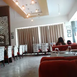 H K Restaurant