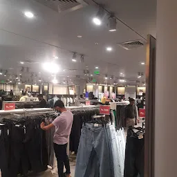 H&M