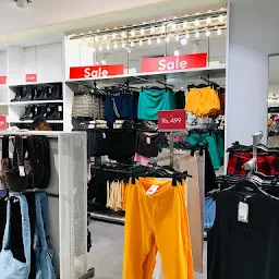 H&M