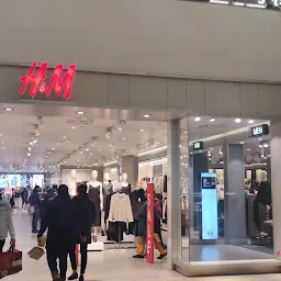 H&M