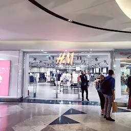 H&M