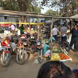 Haatpada Para Vegetable Market