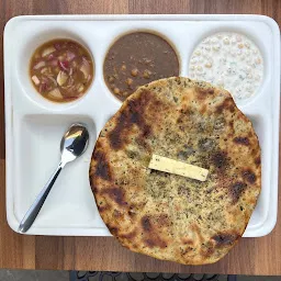 Happy Da Amritsari Kulcha Corner