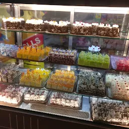 Happy Sweets & Bakery