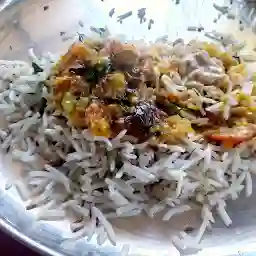 Hari Om Dhaba by Bunty Luthra | Best Pure Veg Restaurant in Nasik | Best North Indian Food