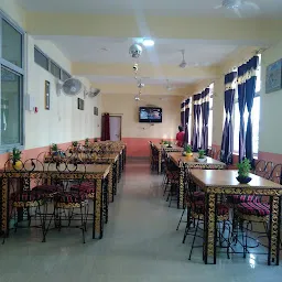 HARIOM SAI GUEST HOUSE