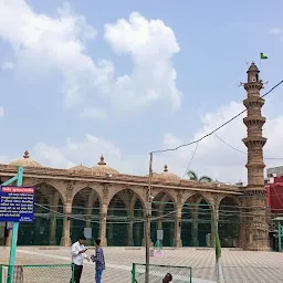 Hazraa Bibi Mariyam Dargah