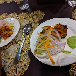 Hindusthan Dhaba - Punjabi Restaurant In Park Street Kolkata