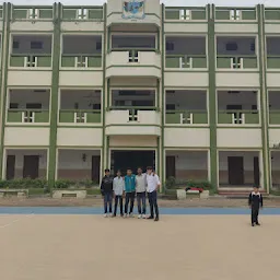 Holy Trinity School, Allahabad