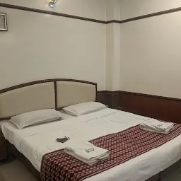 Hotel Aryaas Residence