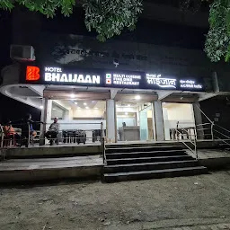 Hotel Bhaijaan