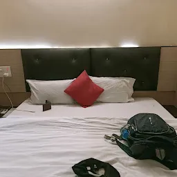 Hotel Bharat Inn