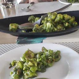 Hotel Blu Grass Banquet | Fine Dine Restaurant