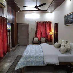 Hotel Brij Lodge