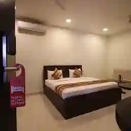 Hotel Confirm Inn